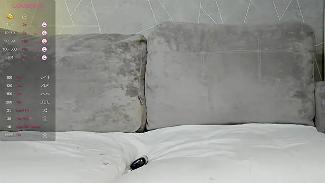 Snapshot of Jessica_Soon chatting on 02/24/25, 11:21 Jessica Soon online show from 02/24/25, 11:21