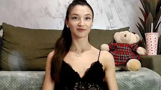 tayakayan online show from 11/22/25, 12:15