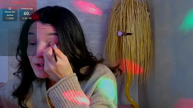 tayakayan online show from 12/14/25, 10:32