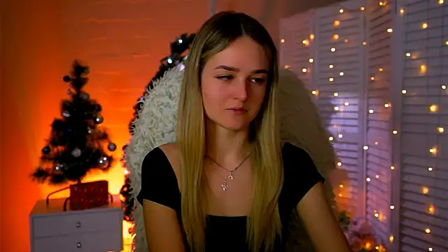 DeboraLarson online show from 01/12/26, 03:46