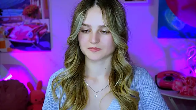 DeboraLarson online show from 02/10/25, 12:52