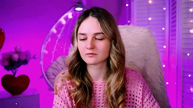 DeboraLarson online show from 02/25/25, 04:25