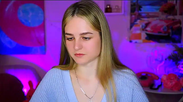 DeboraLarson online show from 03/20/25, 04:18