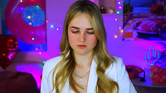 DeboraLarson online show from 03/16/25, 03:47