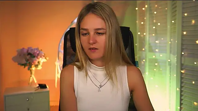 DeboraLarson online show from 04/06/26, 03:13