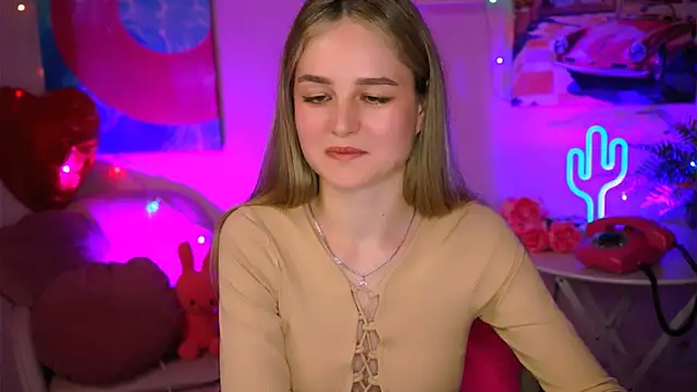 DeboraLarson online show from 03/11/25, 07:24