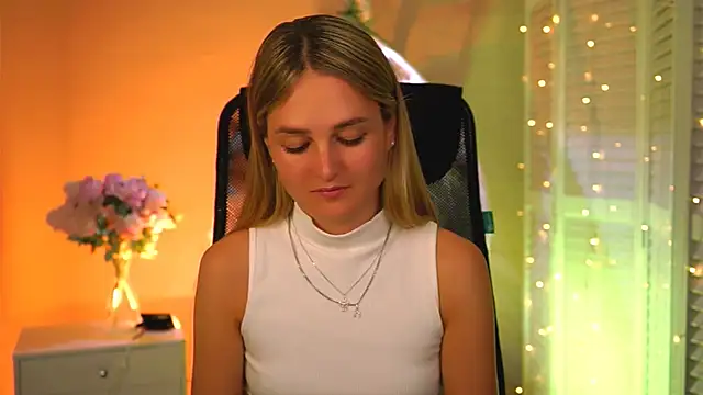 DeboraLarson online show from 04/02/26, 03:13