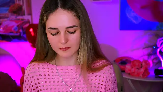 DeboraLarson online show from 02/22/25, 09:56