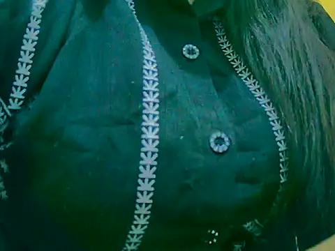 Snapshot of LOVE-SUSHILA chatting on 03/09/25, 12:31 LOVE-SUSHILA online show from 03/09/25, 12:31