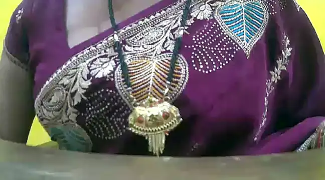 Snapshot of LOVE-SUSHILA chatting on 01/20/25, 04:54 LOVE-SUSHILA online show from 01/20/25, 04:54