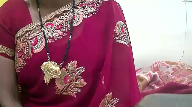 Snapshot of LOVE-SUSHILA chatting on 01/19/25, 05:48 LOVE-SUSHILA online show from 01/19/25, 05:48