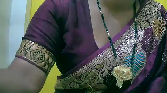 Snapshot of LOVE-SUSHILA chatting on 02/08/25, 11:55 LOVE-SUSHILA online show from 02/08/25, 11:55