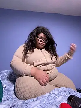 Snapshot of dondivax3 chatting on 03/20/25, 05:35 dondivax3 online show from 03/20/25, 05:35