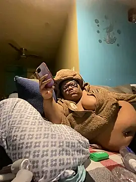 Snapshot of dondivax3 chatting on 01/31/25, 12:50 dondivax3 online show from 01/31/25, 12:50