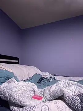 Snapshot of dondivax3 chatting on 03/08/25, 02:01 dondivax3 online show from 03/08/25, 02:01