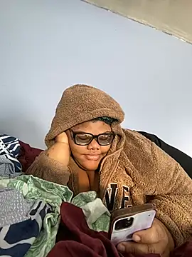 Snapshot of dondivax3 chatting on 02/24/25, 08:47 dondivax3 online show from 02/24/25, 08:47