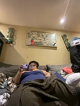 Snapshot of dondivax3 chatting on 01/23/25, 11:47 dondivax3 online show from 01/23/25, 11:47