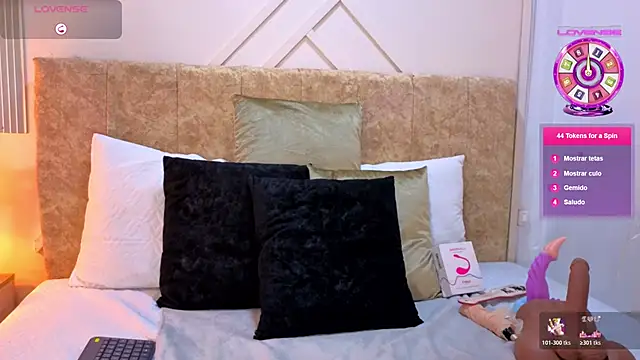 ashley  foxx  online show from 03/10/26, 01:48