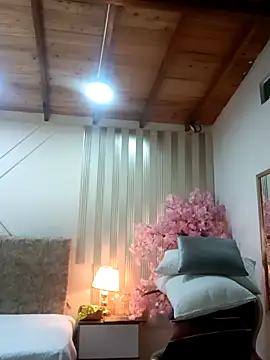 ashley  foxx  online show from 01/17/26, 01:47