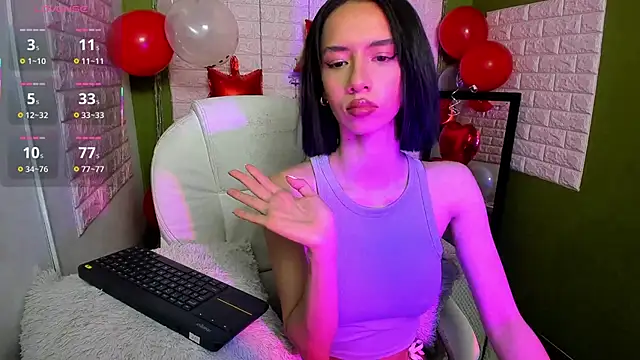 Snapshot of Bonnieshyy chatting on 02/20/25, 04:14 Bonnieshyy online show from 02/20/25, 04:14
