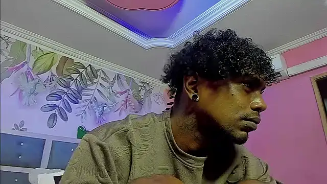 bigblackhotx1 online show from 01/17/26, 01:15