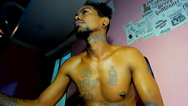 bigblackhotx1 online show from 03/30/26, 10:06