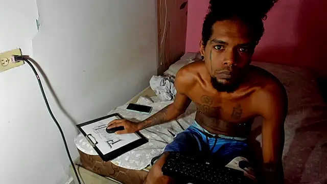 bigblackhotx1 online show from 05/29/26, 10:21