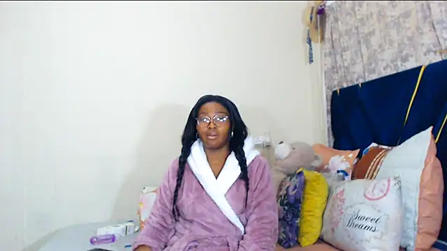 Snapshot of veronica1xxx chatting on 06/10/26, 08:10 veronica1xxx online show from 06/10/26, 08:10