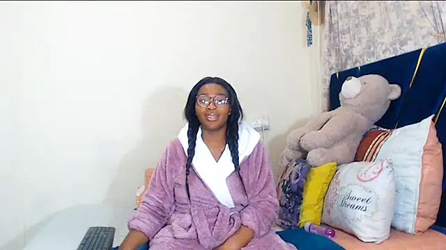 Snapshot of veronica1xxx chatting on 06/10/26, 01:07 veronica1xxx online show from 06/10/26, 01:07