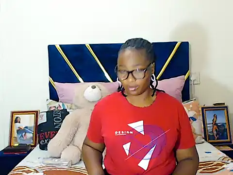 veronica1xxx online show from 03/13/26, 03:33