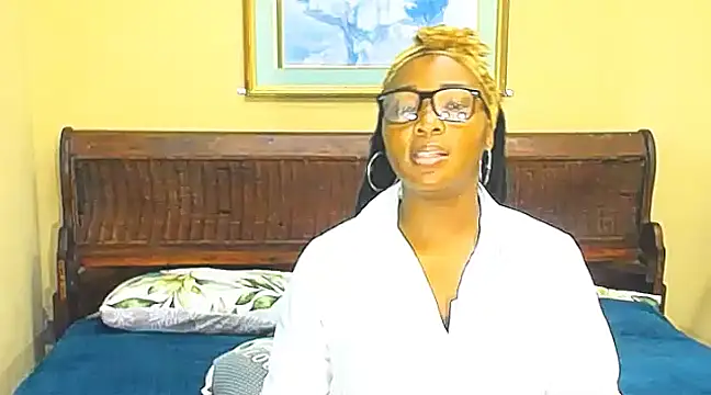 veronica1xxx online show from 03/11/25, 05:57