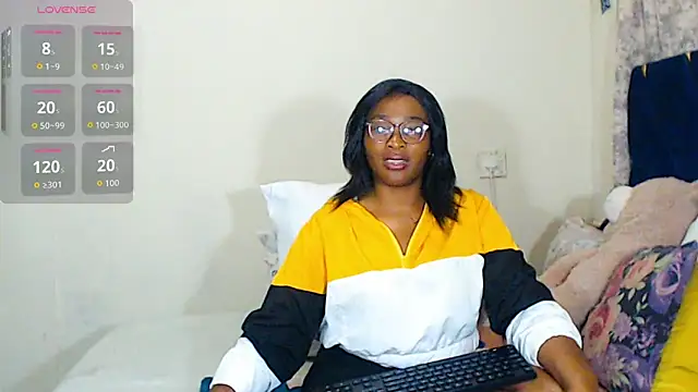 veronica1xxx online show from 04/13/26, 07:51