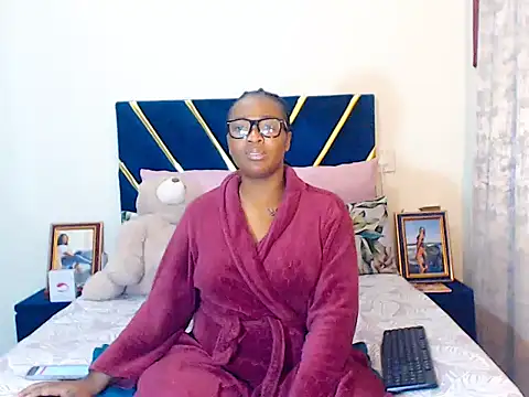 veronica1xxx online show from 03/05/26, 11:21