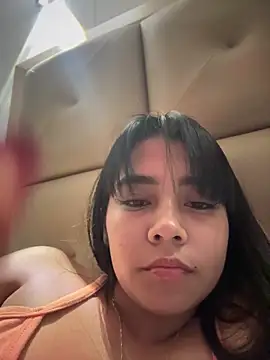 Snapshot of darsha_90 chatting on 02/20/25, 03:12 darsha 90 online show from 02/20/25, 03:12