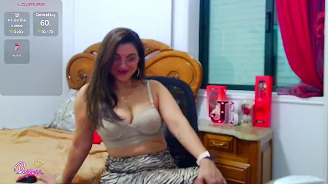 Julie Boronat26 online show from 03/24/26, 11:21