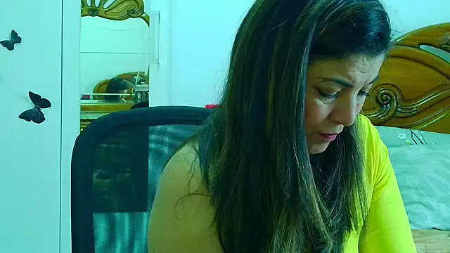 Julie Boronat26 online show from 03/02/26, 02:35