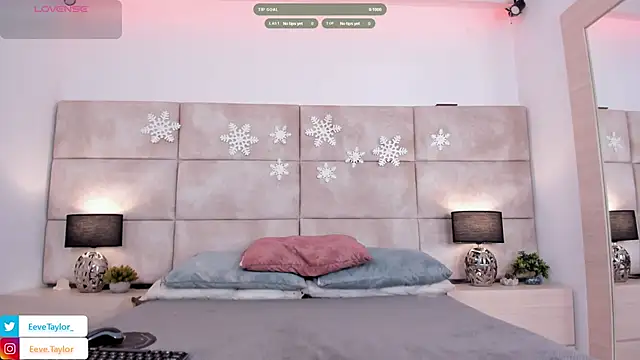 Eevee Taylor online show from 12/16/25, 03:00