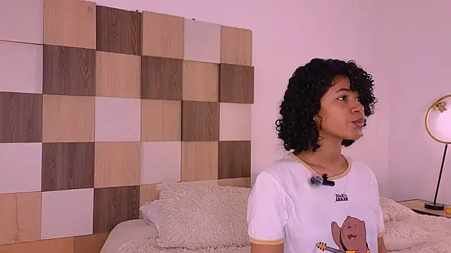 Adele Carter  online show from 12/02/25, 12:51