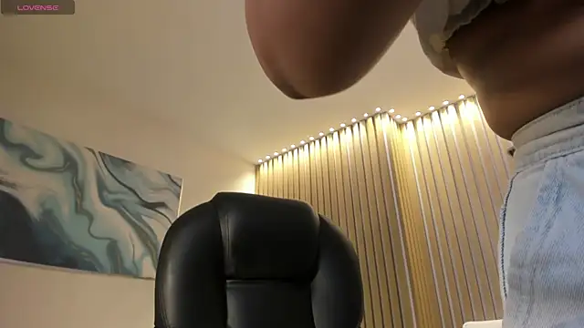 GabriellaLee online show from 11/08/25, 02:48