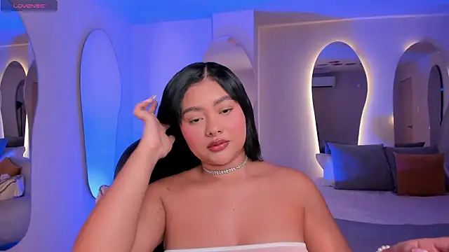 GabriellaLee online show from 11/28/25, 03:17