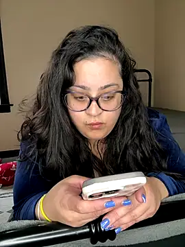 tillymarie34 online show from 11/18/25, 06:00