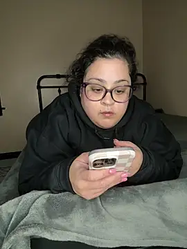 tillymarie34 online show from 11/30/25, 03:18