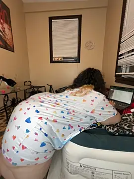 tillymarie34 online show from 05/28/26, 03:03