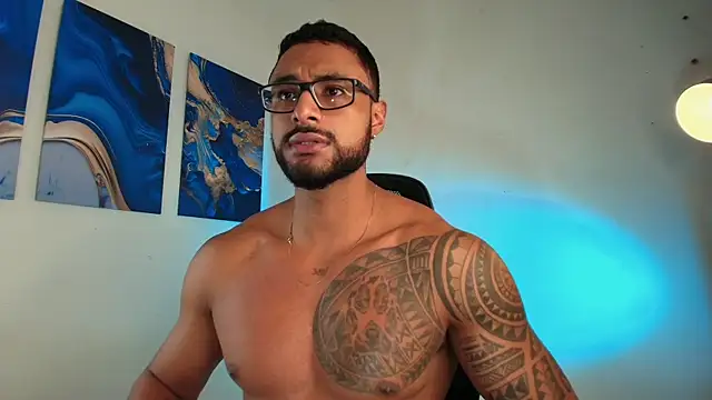 LiamGarcia1 online show from 02/17/26, 02:25