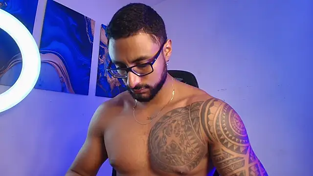 LiamGarcia1 online show from 03/09/26, 03:26