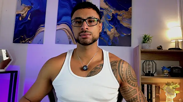 Snapshot of LiamGarcia1 chatting on 07/08/26, 02:29 LiamGarcia1 online show from 07/08/26, 02:29