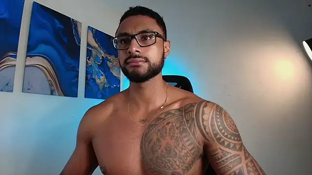 LiamGarcia1 online show from 02/19/26, 02:14