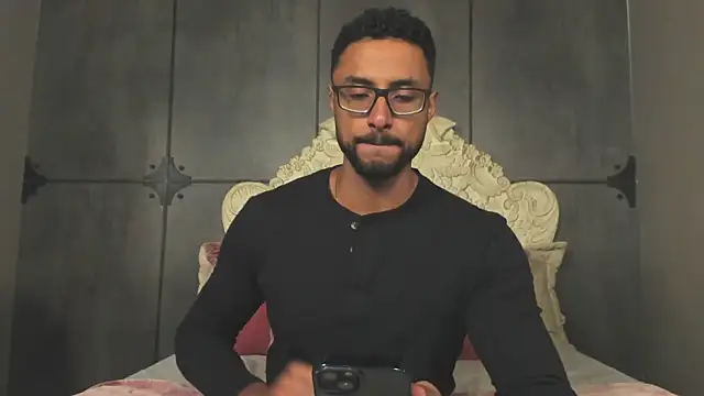 LiamGarcia1 online show from 10/13/25, 11:56