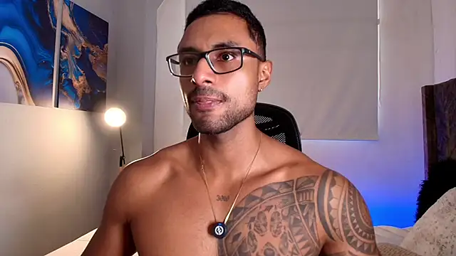 Snapshot of LiamGarcia1 chatting on 05/03/26, 05:05 LiamGarcia1 online show from 05/03/26, 05:05