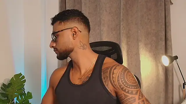 LiamGarcia1 online show from 03/13/25, 01:29